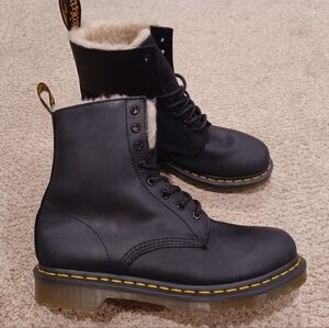 Doc Martens 1460 Serena Faux Fur Lining Black Leather Womrns Size 10